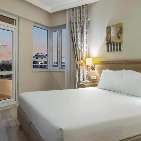 Hotel Ramada By Wyndham Lara