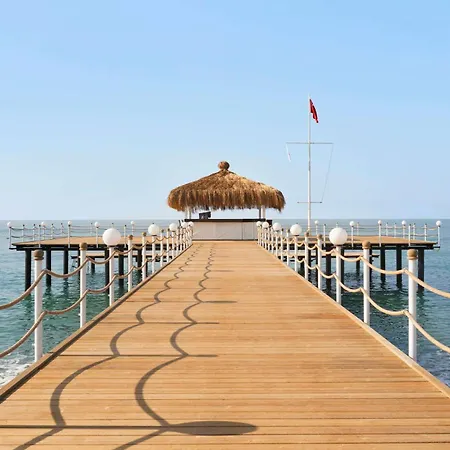 Ramada By Wyndham Lara أنطاليا