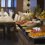 Ramada By Wyndham Lara 5*