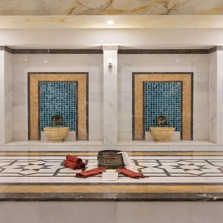 Ramada By Wyndham Lara Ξενοδοχείο 5*