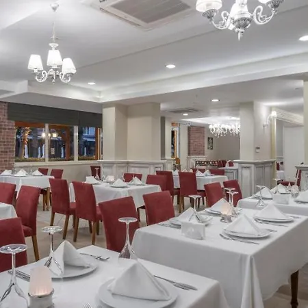 Ramada By Wyndham Lara 5* Antalya