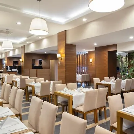 Ramada By Wyndham Lara 5* Antalya