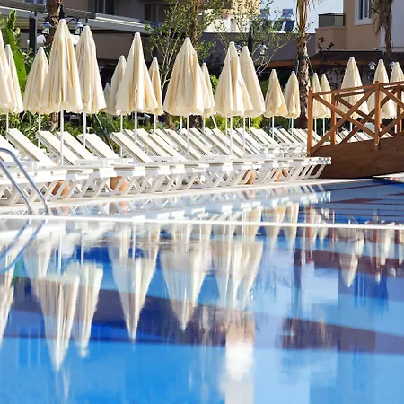 Ramada By Wyndham Lara