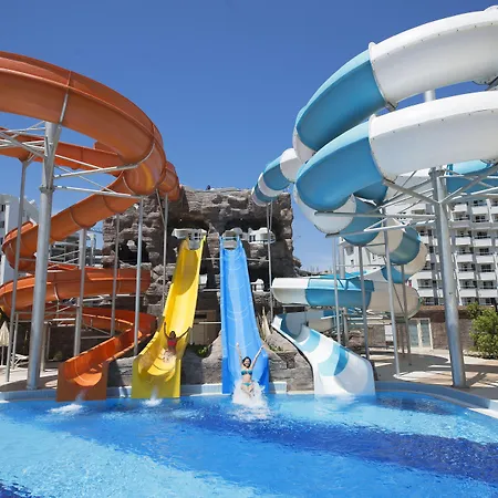 Ramada By Wyndham Lara