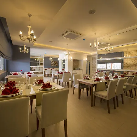 Hotell Ramada By Wyndham Lara 5*