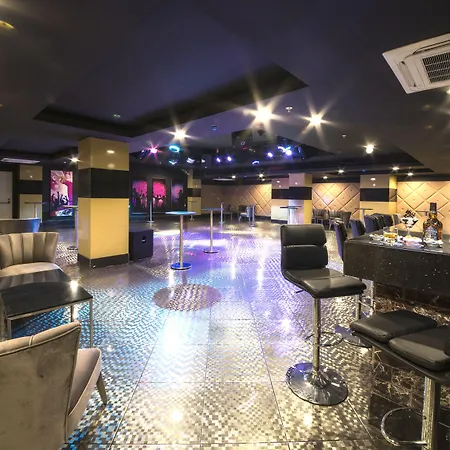 Hotell Ramada By Wyndham Lara Antalya