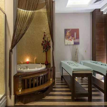 Ramada By Wyndham Lara 5*