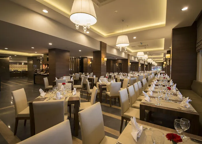 Ramada By Wyndham Lara Hotel Antalya