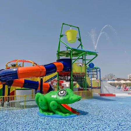 Hotel Ramada By Wyndham Lara