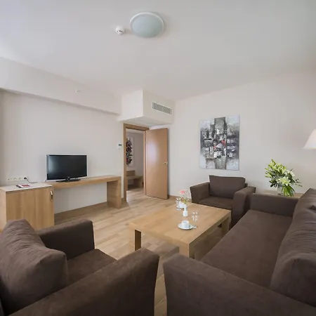 Ramada By Wyndham Lara Hotel Antalia