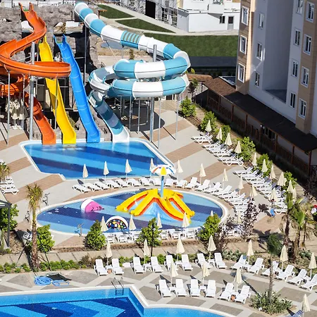 Ramada By Wyndham Lara