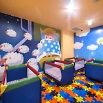 Ramada By Wyndham Lara فندق 5*