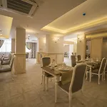 Ramada By Wyndham Lara 5* أنطاليا