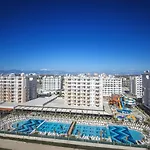 Ramada By Wyndham Lara فندق