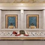 Ramada By Wyndham Lara فندق 5*